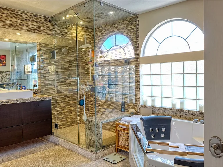 3704 N Campbell Rd — Photo 34