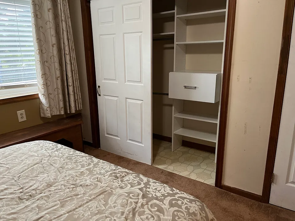 Bedroom Closet