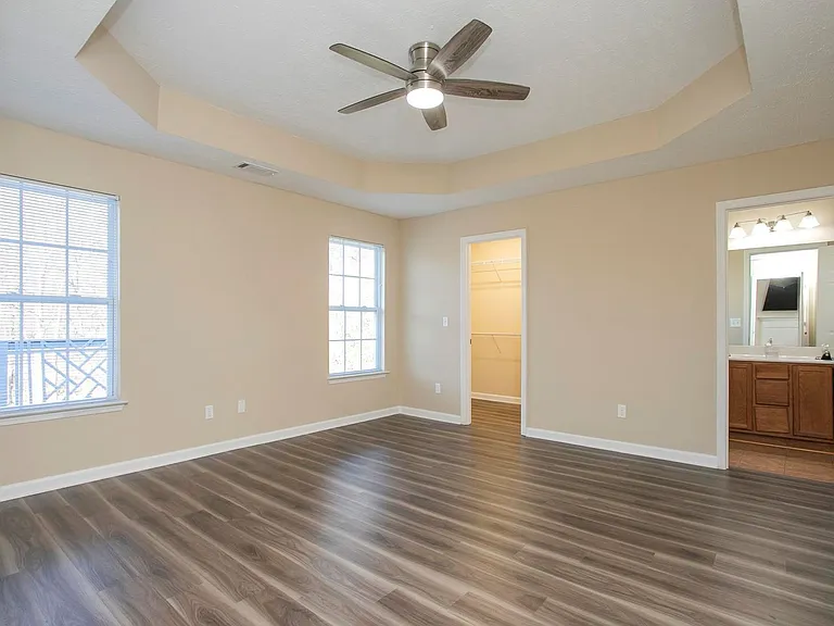 405 Knob Ct — Photo 7
