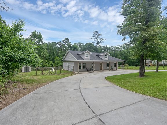 3rd image of 3381 Roy Bean Rd