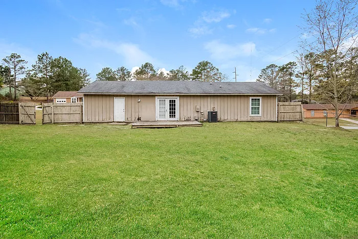 225 Rockingham Rd — Photo 11