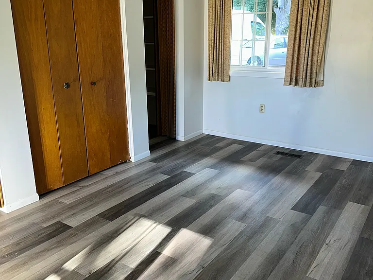 144 Lane St — Photo 8
