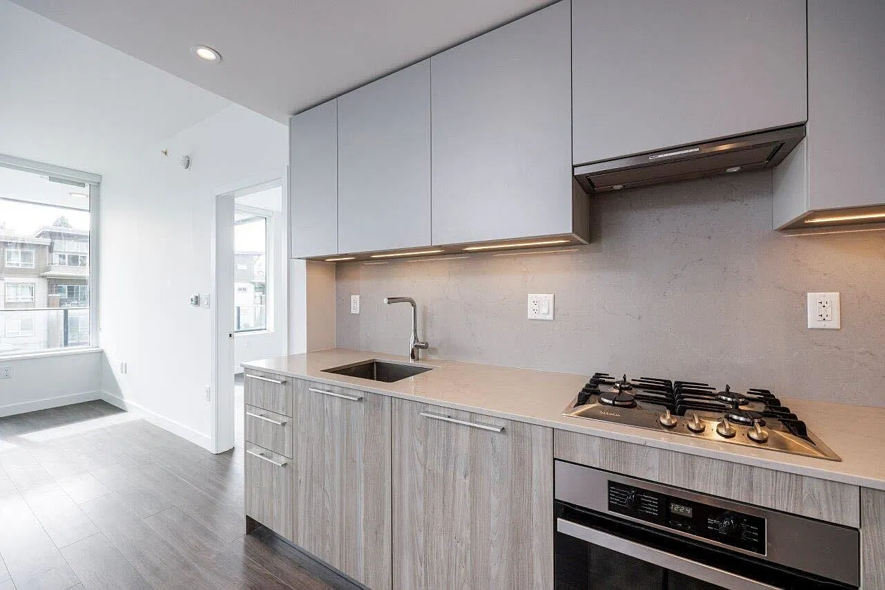 2 bed, 800 sqft, $2,800 — Photo 2
