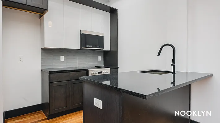 Rented by Nooklyn NYC LLC | media 16