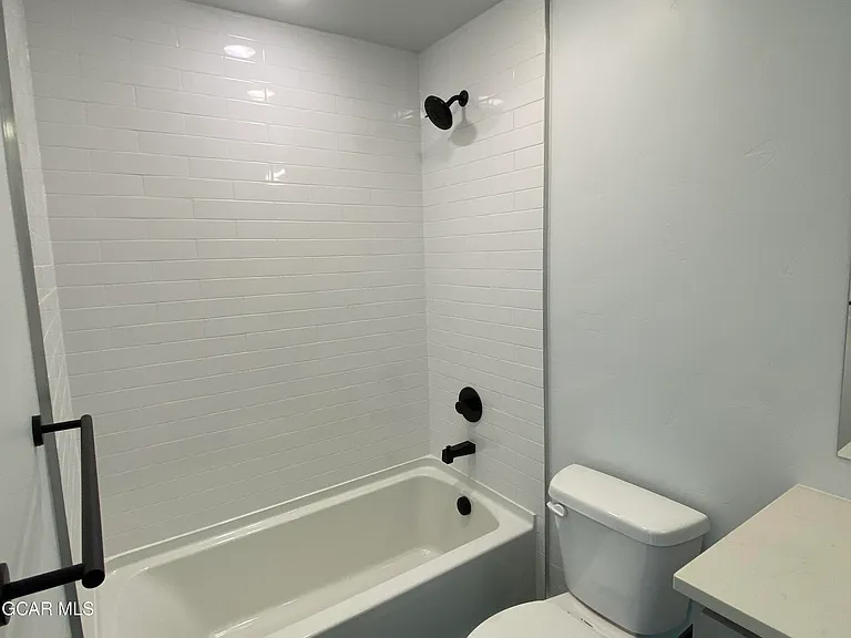 406 N Zerex St #10 — Photo 15