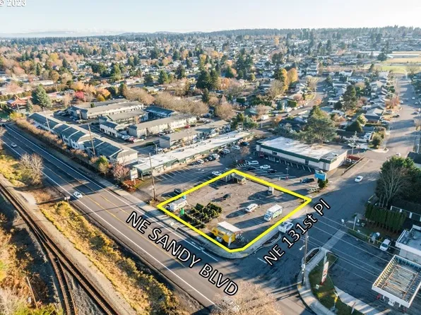13116 NE Sandy Blvd, Portland, OR 97230