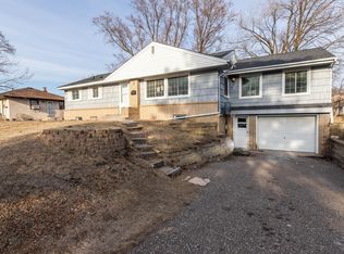 6412 Indiana Ave N, Brooklyn Center, MN 55429
