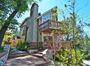 26523 Amador Ln, Lake Arrowhead, CA 92352