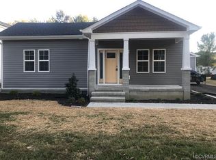 141 Windsor Ave, Colonial Heights, VA 23834
