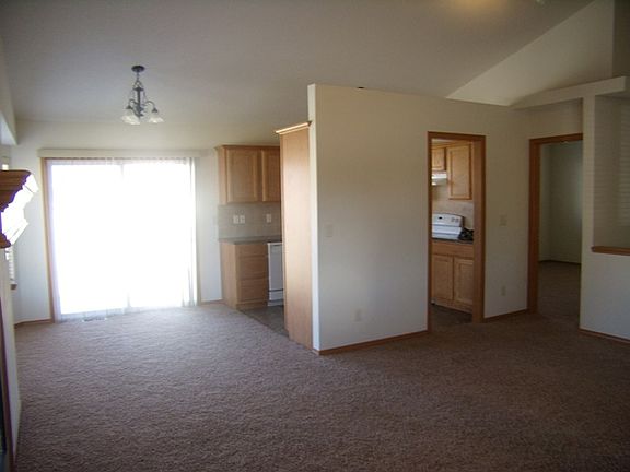 Kitchen&Living_04092014