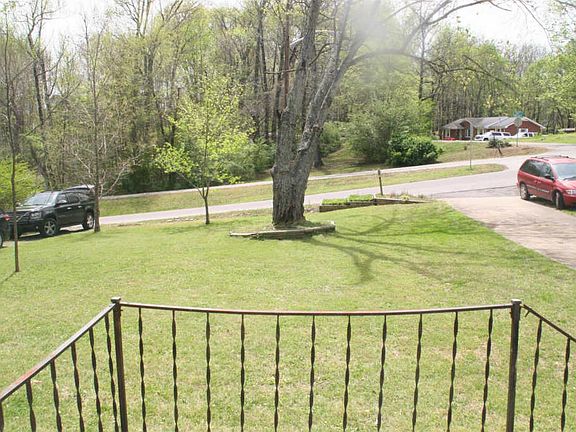 2nd image of 939 Swift Dr