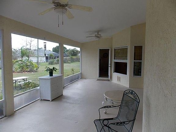 4th image of 1757 SE Gaskins Cir