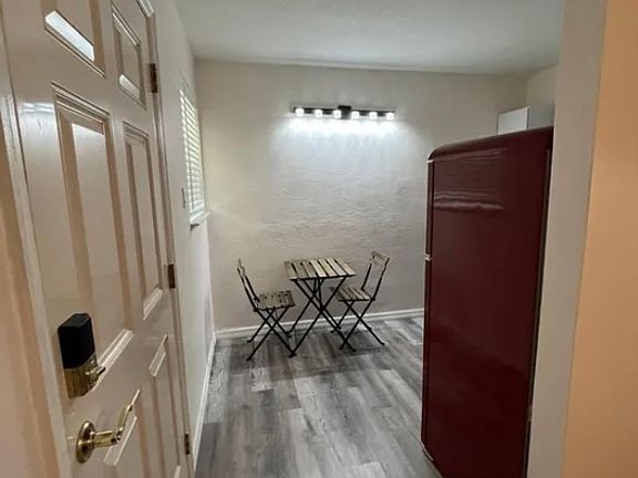 4th image of 211 Circle Dr APT 29C