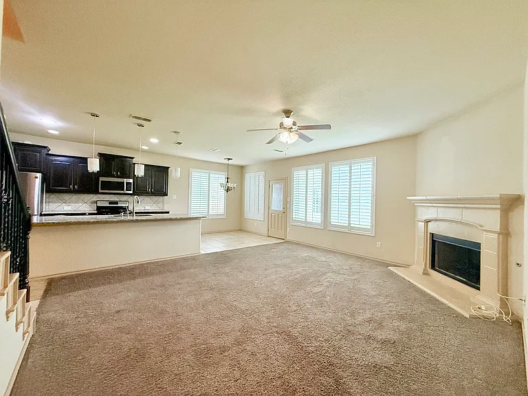 1909 Jacona Trl — Photo 9