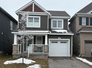 754 Derreen Ave, Ottawa, ON K2S2Y9