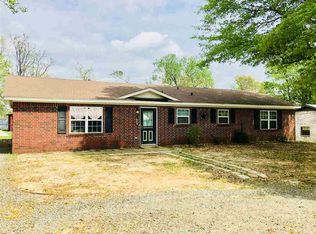 907 Pear St, White Oak, TX 75693