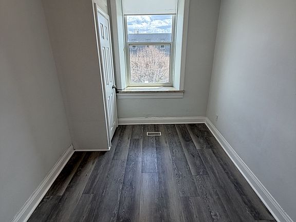 5th image of 21 Gordon St #8