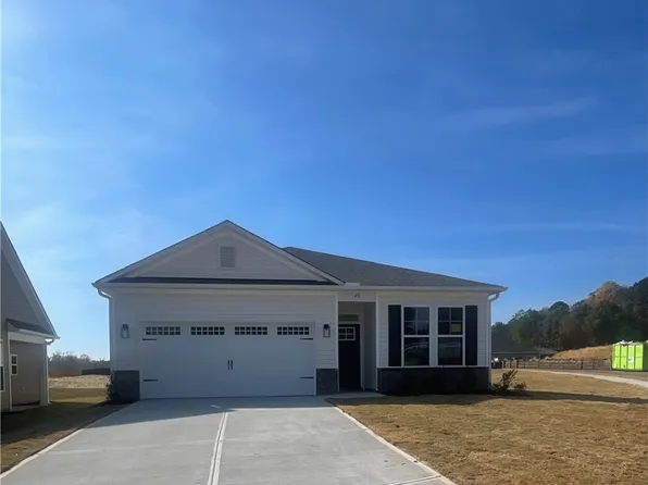 29 Halsey St, Central, SC 29630