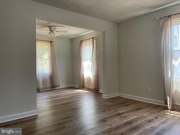 4th image of 21724 Suwanne Pl