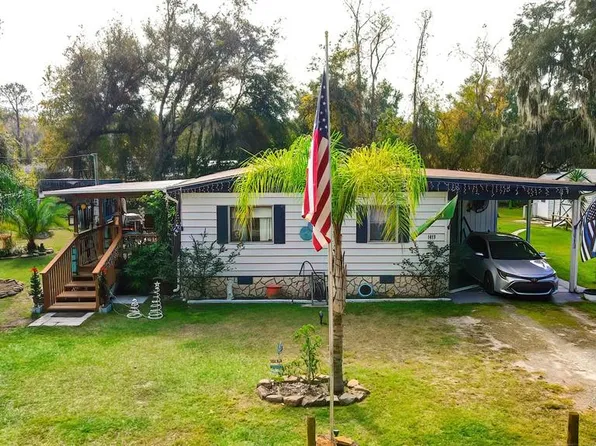 1413 NW 8th Trl, Lake Panasoffkee, FL 33538