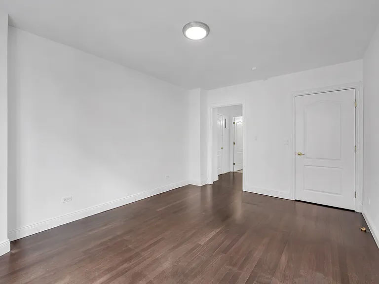 155 W 70th St #11C — Photo 7