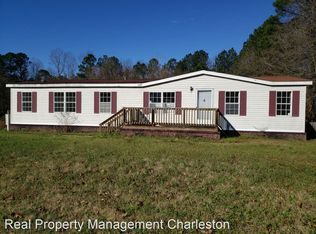 520 McCrystal Cir, Moncks Corner, SC 29461