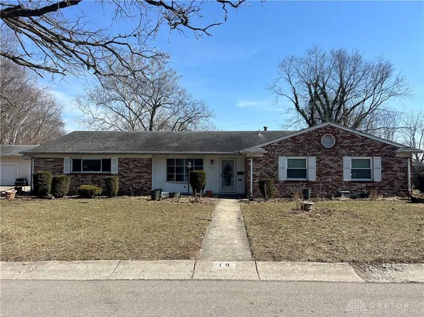 18 Elmore St, Dayton, OH 45426