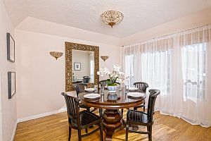 4th image of 4055 W 60th St