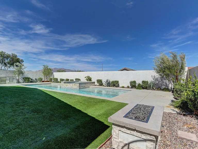 6390 Montrose Park Ct — Photo 9