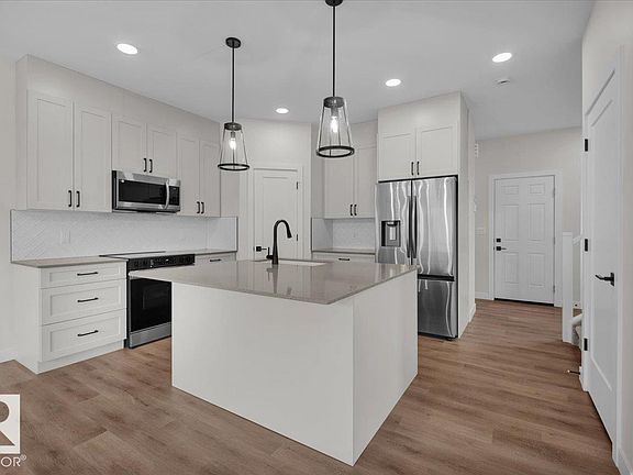 5th image of 1920 Westerra Ln