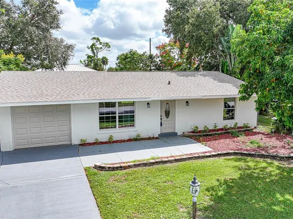 2126 Hanby St, Pt Charlotte, FL 33952