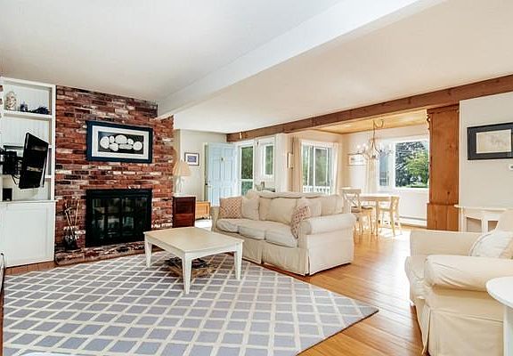 4th image of 85 Pitman Rd