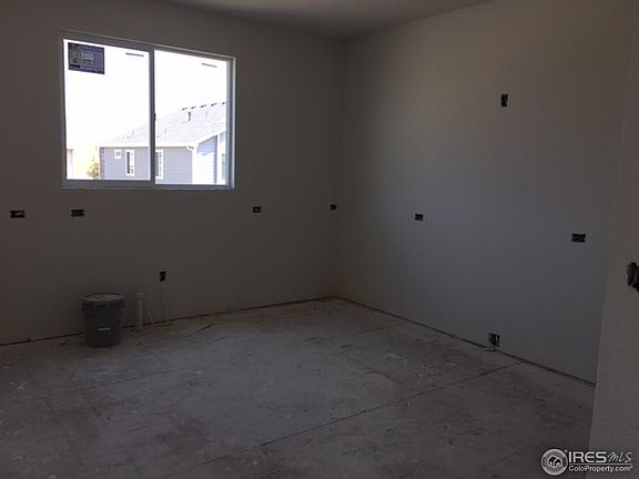 3rd image of 3206 San Carlo Ave