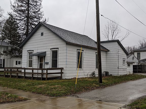 2nd image of 1140 Hannibal St