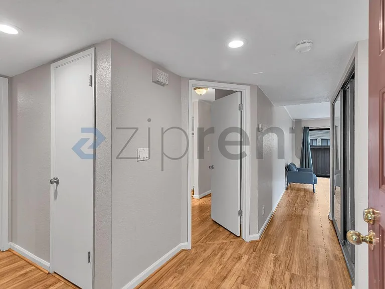 99 Cleaveland Rd #25 — Photo 2