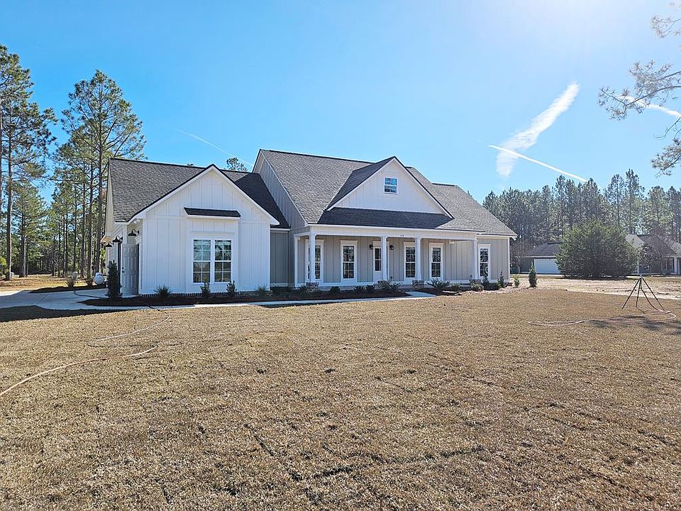 1st image of 115 Montrose Dr