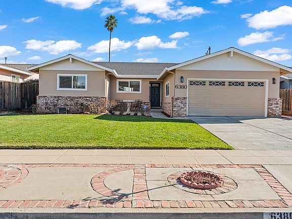 2nd image of 6380 Vegas Dr
