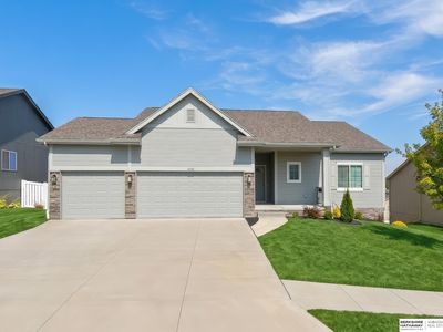 1916 Canyon St, Bellevue, NE, 68123