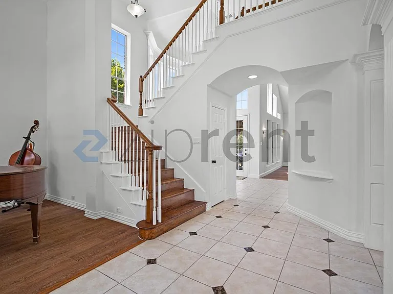 4509 Brittany Dr — Photo 47