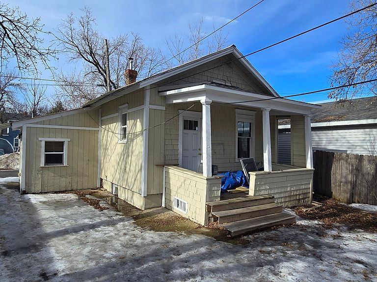 Listing photo 4