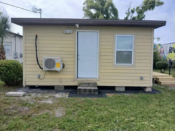 319 1/2 E 11th St, Panama City, FL 32401