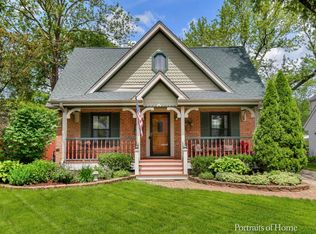1827 E Illinois St, Wheaton, IL 60187