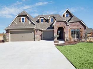 6407 E 88th St N, Owasso, OK 74055