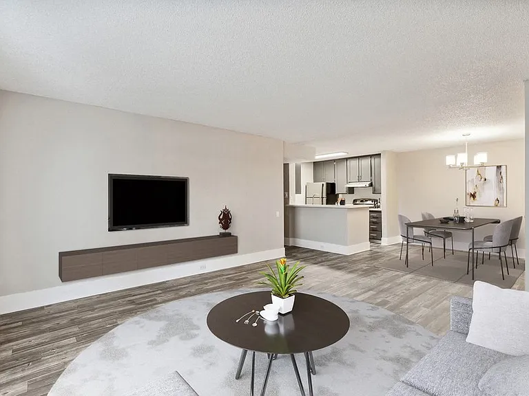 Madison Park — Photo 10