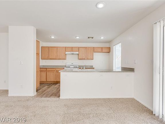 4th image of 5947 Mount Flora Ct