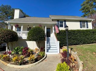 802 Oak Trce, Woodstock, GA 30189