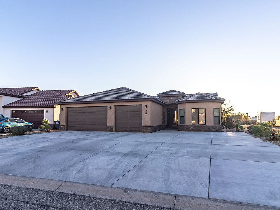1st image of 5903 S Desert Lakes Dr