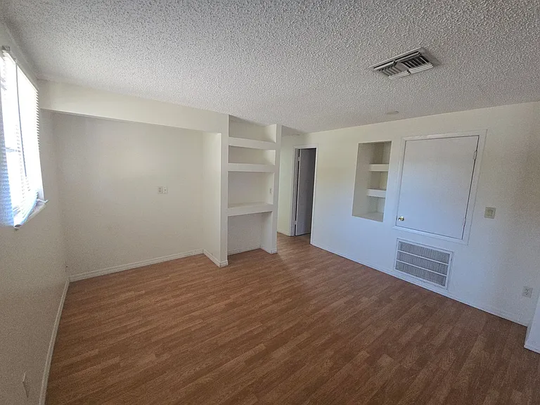4335 Pallas Ave — Photo 14