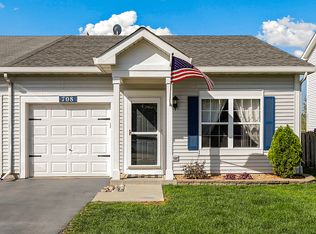 708 S Shannon Dr, Romeoville, IL 60446