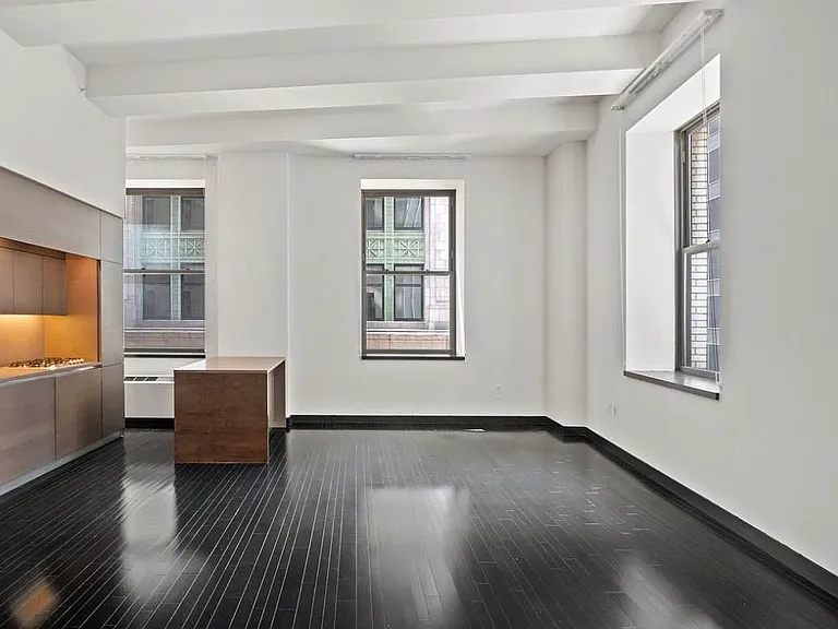 20 Pine St #613 — Photo 4